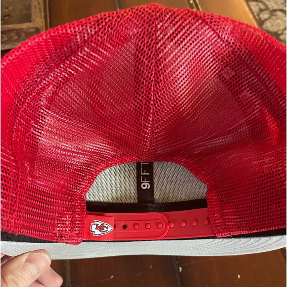 Taylor Swift’s boyfriends team hat New Era one size - Picture 3 of 4